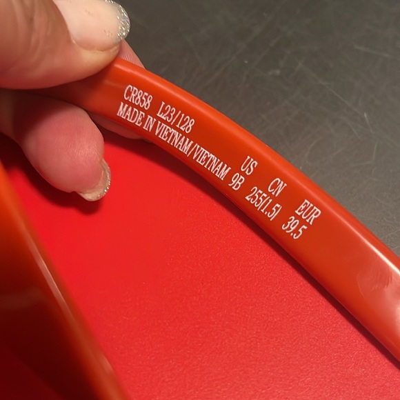 NEW!!! Coach red flip flops - Picture 7 of 10